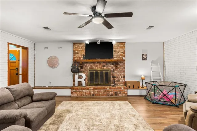 $189,000 | 5772 Highway 107, Pineville, LA 71360