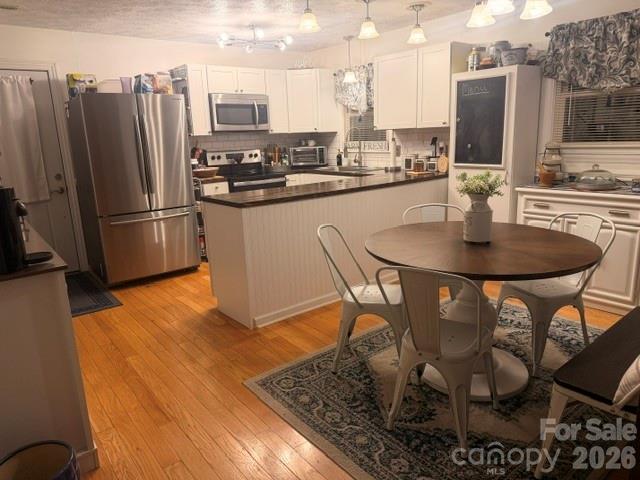 1702 Cajah Mountain Road Hudson, NC 28638 - Photo 3 of 32