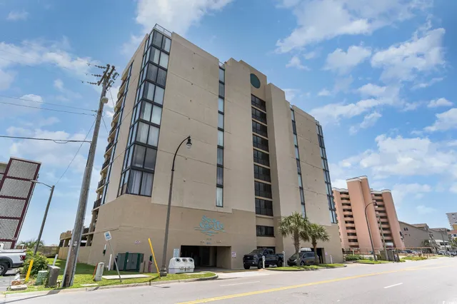 $374,900 | 1425 South Ocean Boulevard, Unit 1A, North Myrtle Beach, SC 29582