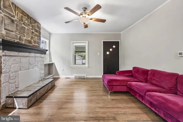 $375,000 | 1 Sussex Street, Ewing, NJ 08618