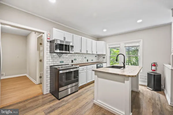 $375,000 | 1 Sussex Street, Ewing, NJ 08618