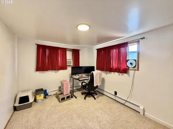 $275,000 | 362 East Dearborn Street, Union, OR 97883