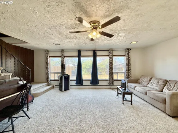 $275,000 | 362 East Dearborn Street, Union, OR 97883