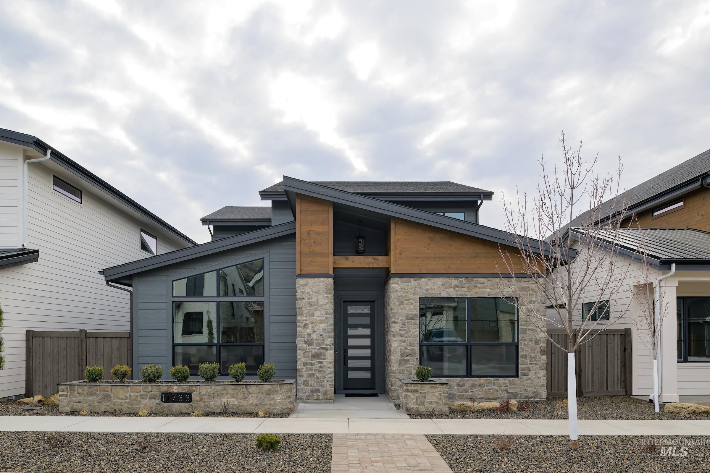 11733 North Rabbitbrush Way Boise, ID 83714 - Photo 32 of 33