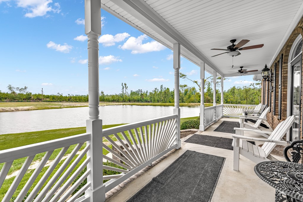 668 Firetower Road Neeses, SC 29107 - Photo 6 of 30 Front porch