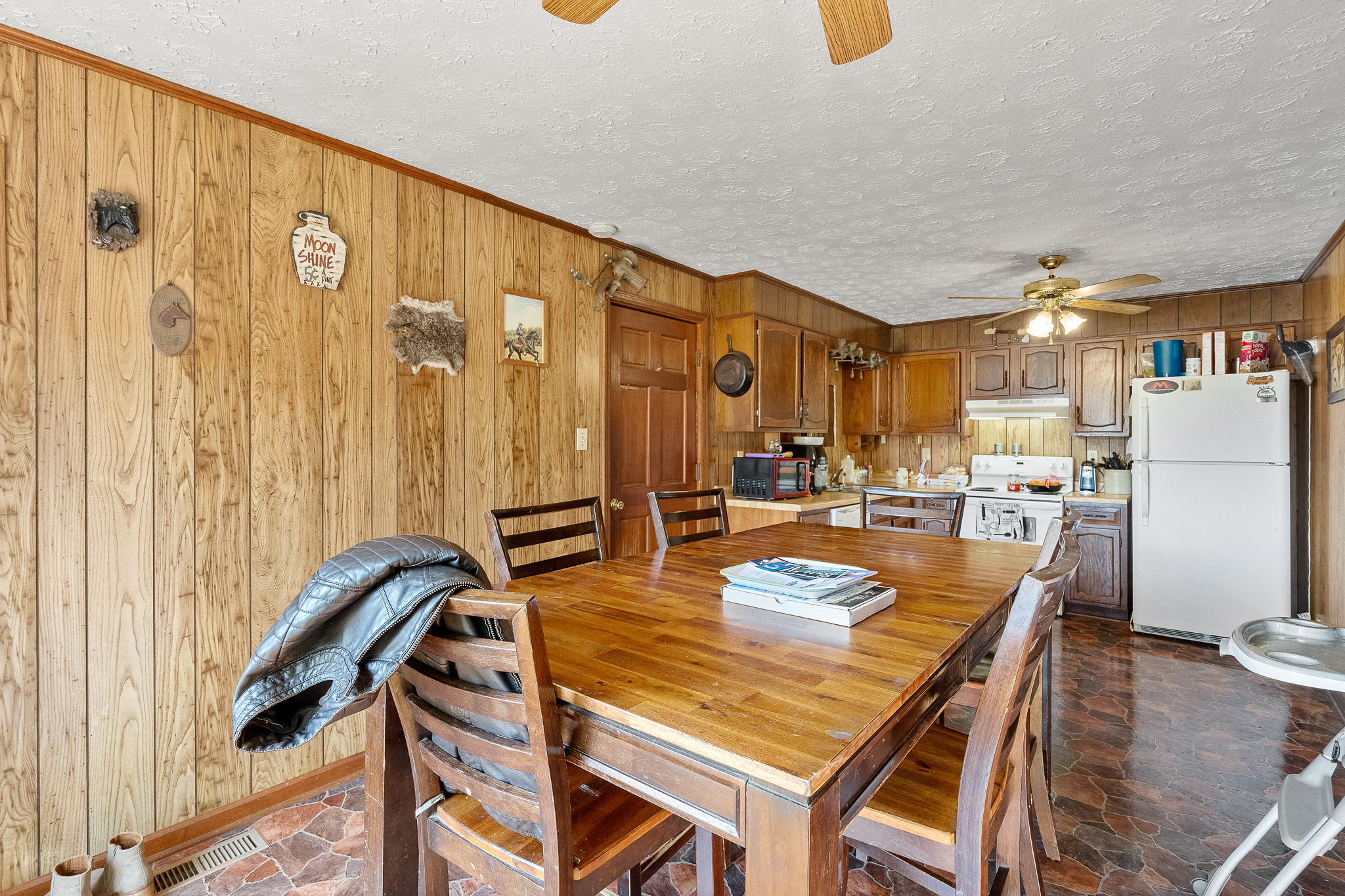 156 Carson Road Telford, TN 37690 - Photo 10 of 24 10