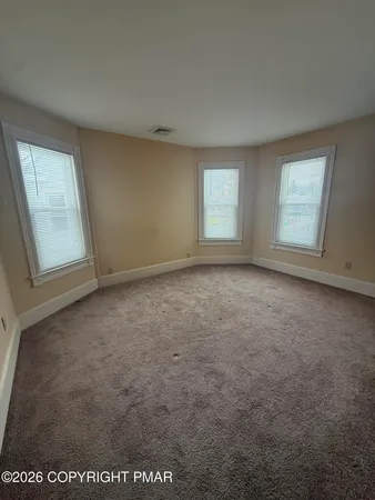 $1,750 | 1130 West Main Street, Unit 201, Stroudsburg, PA 18360