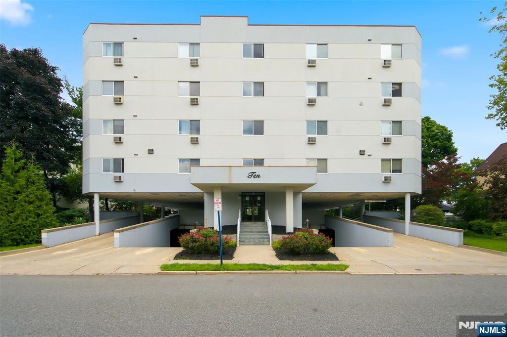 10 Orchard Street, Unit 1F Hackensack, NJ 07601 - Photo 1 of 15