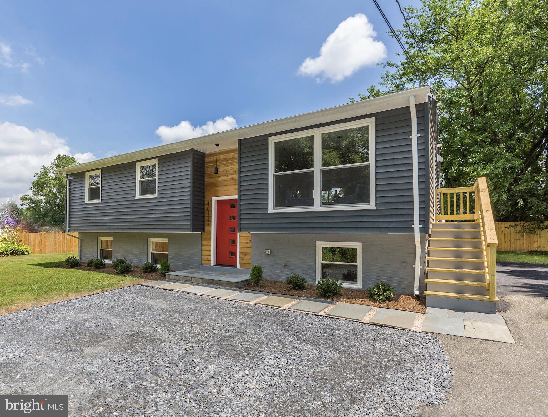 10111 Capitol View Avenue Silver Spring, MD 20910 - Photo 2 of 47 Gallery Image 2