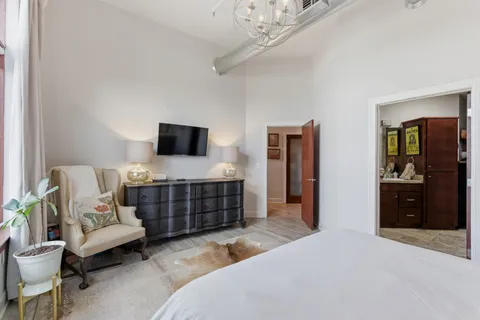 $575,000 | 205 31st Avenue North, Unit 305, Nashville, TN 37203