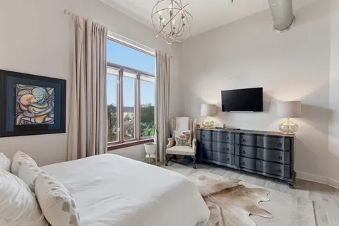 $575,000 | 205 31st Avenue North, Unit 305, Nashville, TN 37203