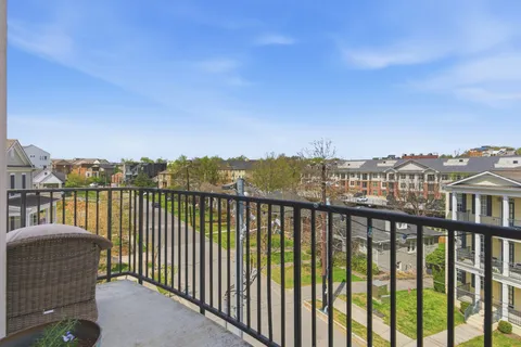 $575,000 | 205 31st Avenue North, Unit 305, Nashville, TN 37203