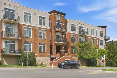 $575,000 | 205 31st Avenue North, Unit 305, Nashville, TN 37203