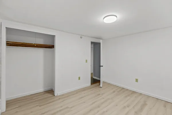 $2,550 | 323 Flagg Street, Unit 2, Bridgewater, MA 02324