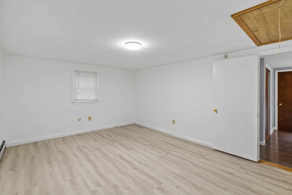 323 Flagg Street, Unit 2 Bridgewater, MA 02324 - Photo 17 of 24