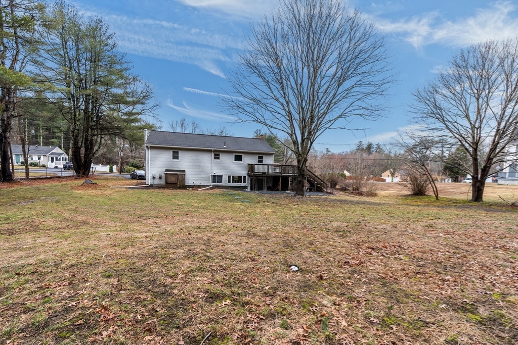 323 Flagg Street, Unit 2 Bridgewater, MA 02324 - Photo 22 of 24