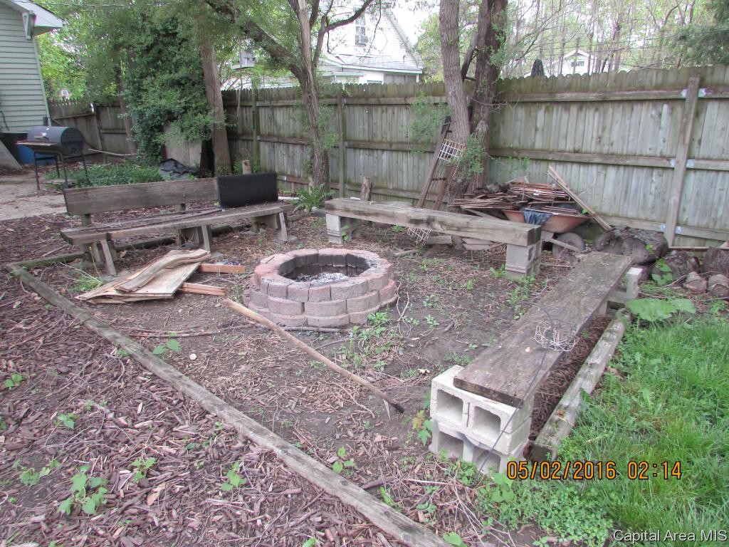 1056 North Patton Avenue Springfield, IL 62702 - Photo 24 of 27