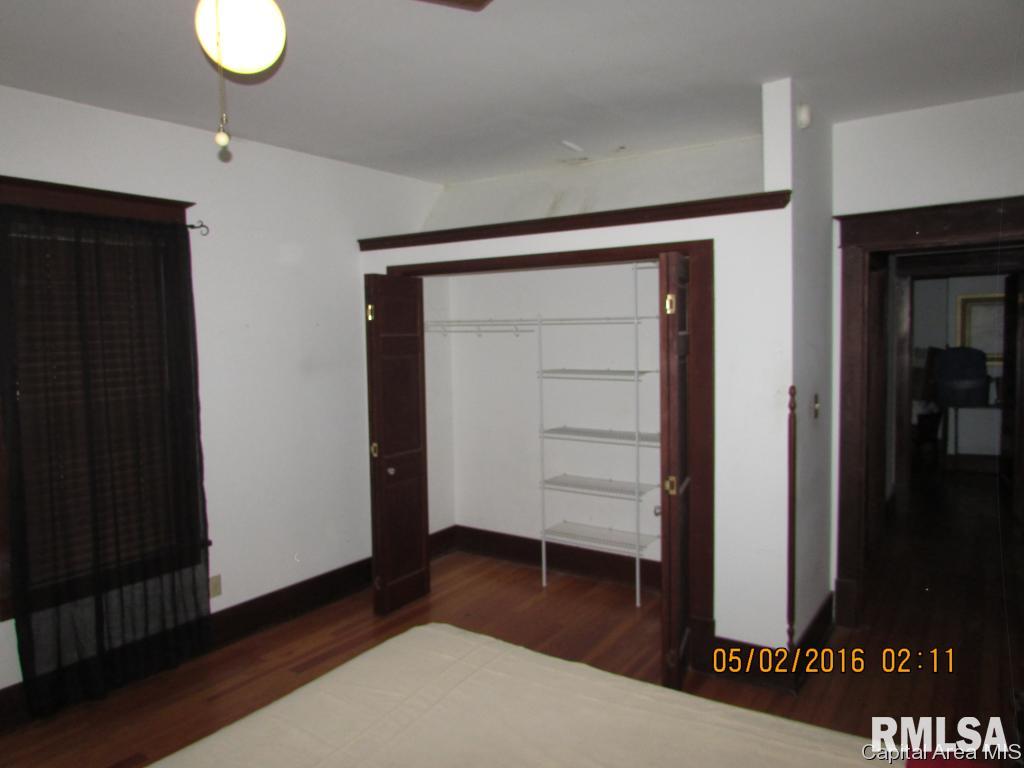 1056 North Patton Avenue Springfield, IL 62702 - Photo 8 of 27