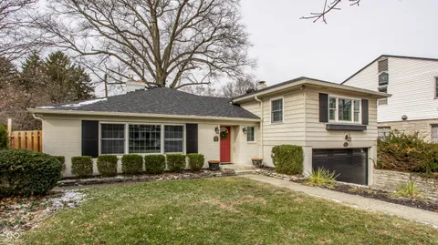 $550,000 | 6930 Oak Lane, Indianapolis, IN 46220