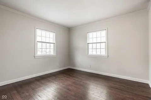 $550,000 | 6930 Oak Lane, Indianapolis, IN 46220