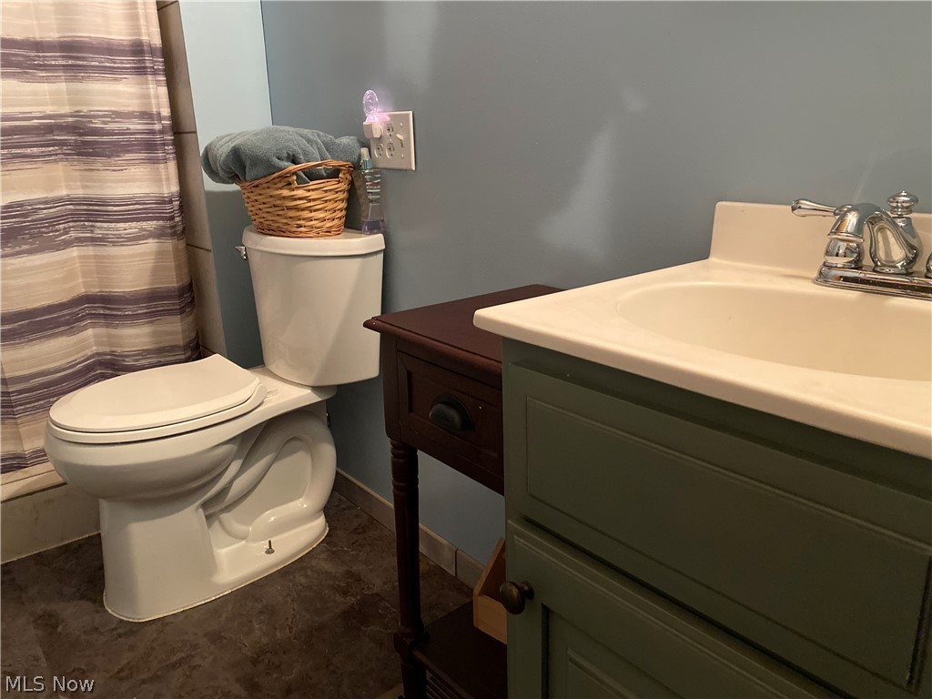 1761 Campbell Road Southwest New Philadelphia, OH 44663 - Photo 19 of 34 Gallery Image 19