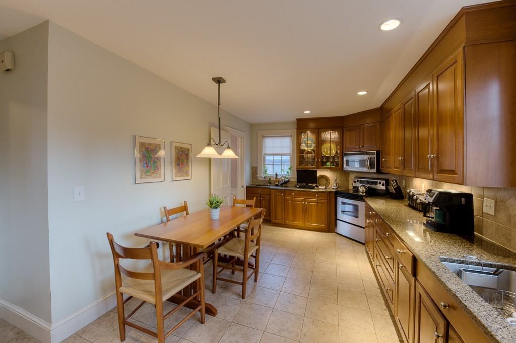 17 Rittenhouse Road Worcester, MA 01602 - Photo 19 of 42 Gallery Image 19