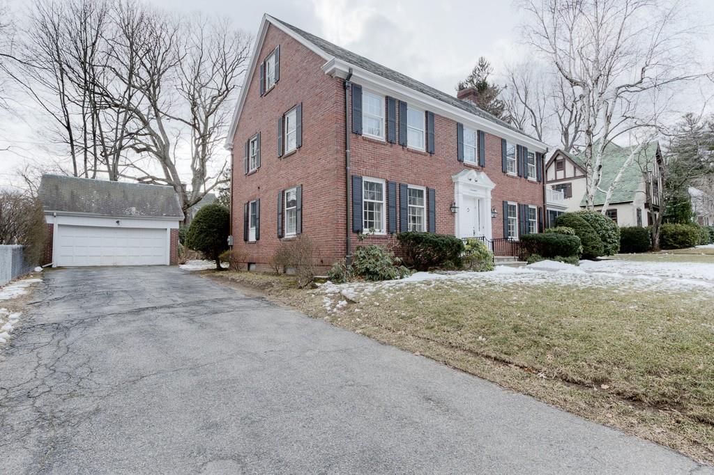 17 Rittenhouse Road Worcester, MA 01602 - Photo 4 of 42 Gallery Image 4