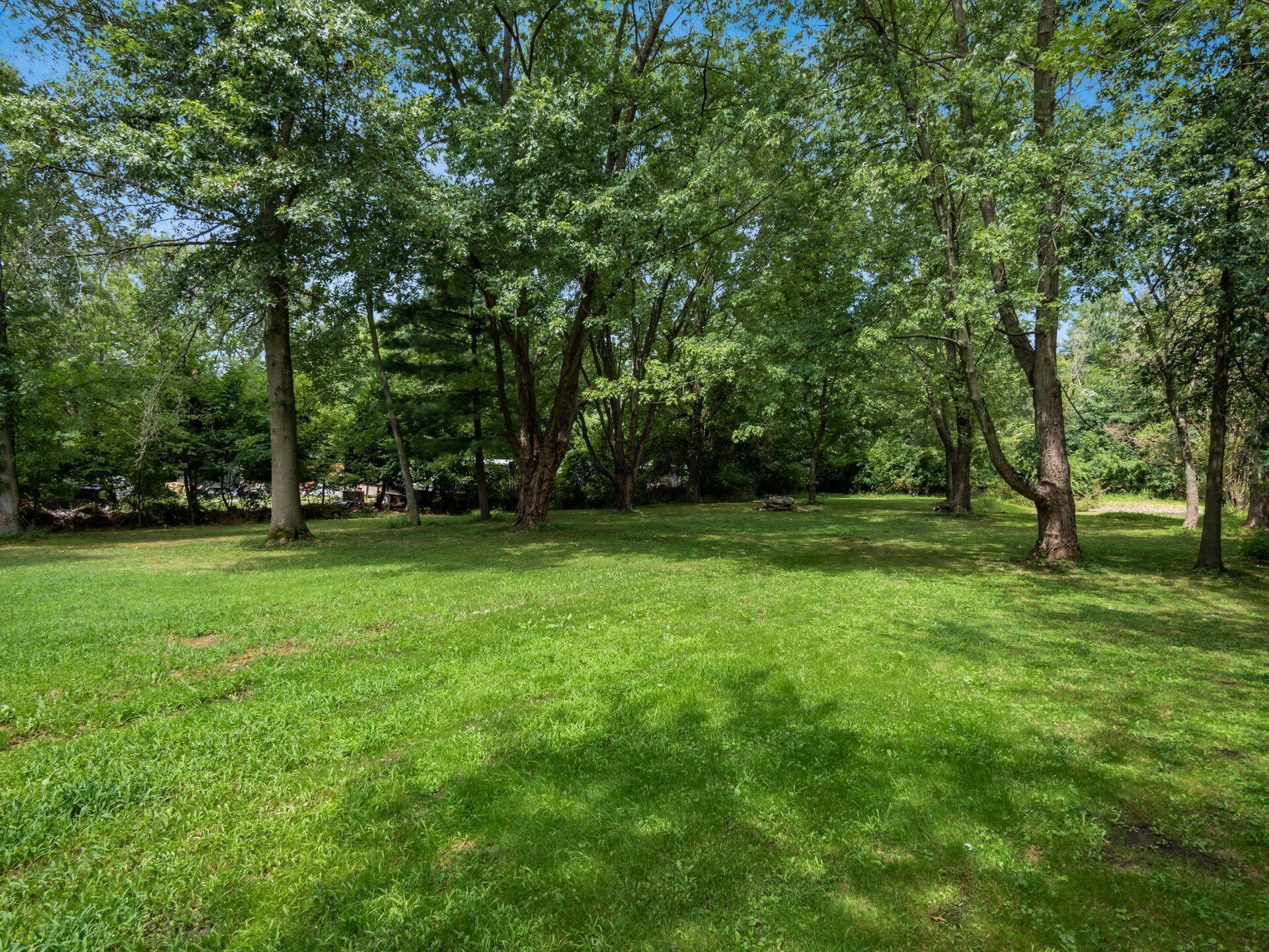 11061 Fancher Road Westerville, OH 43082 - Photo 21 of 24 Yard