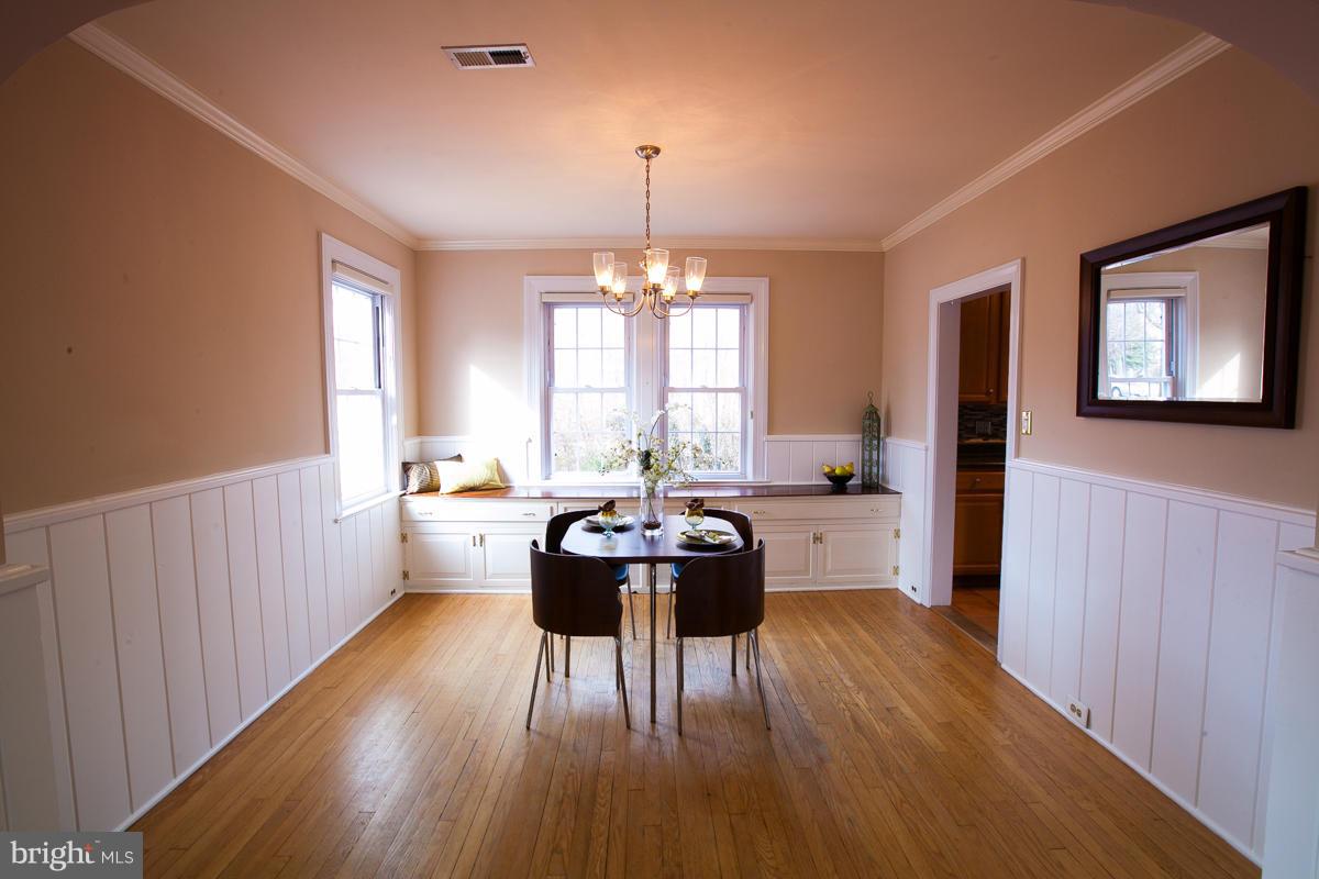 628 Anneslie Road Baltimore, MD 21212 - Photo 7 of 30 Dining Room