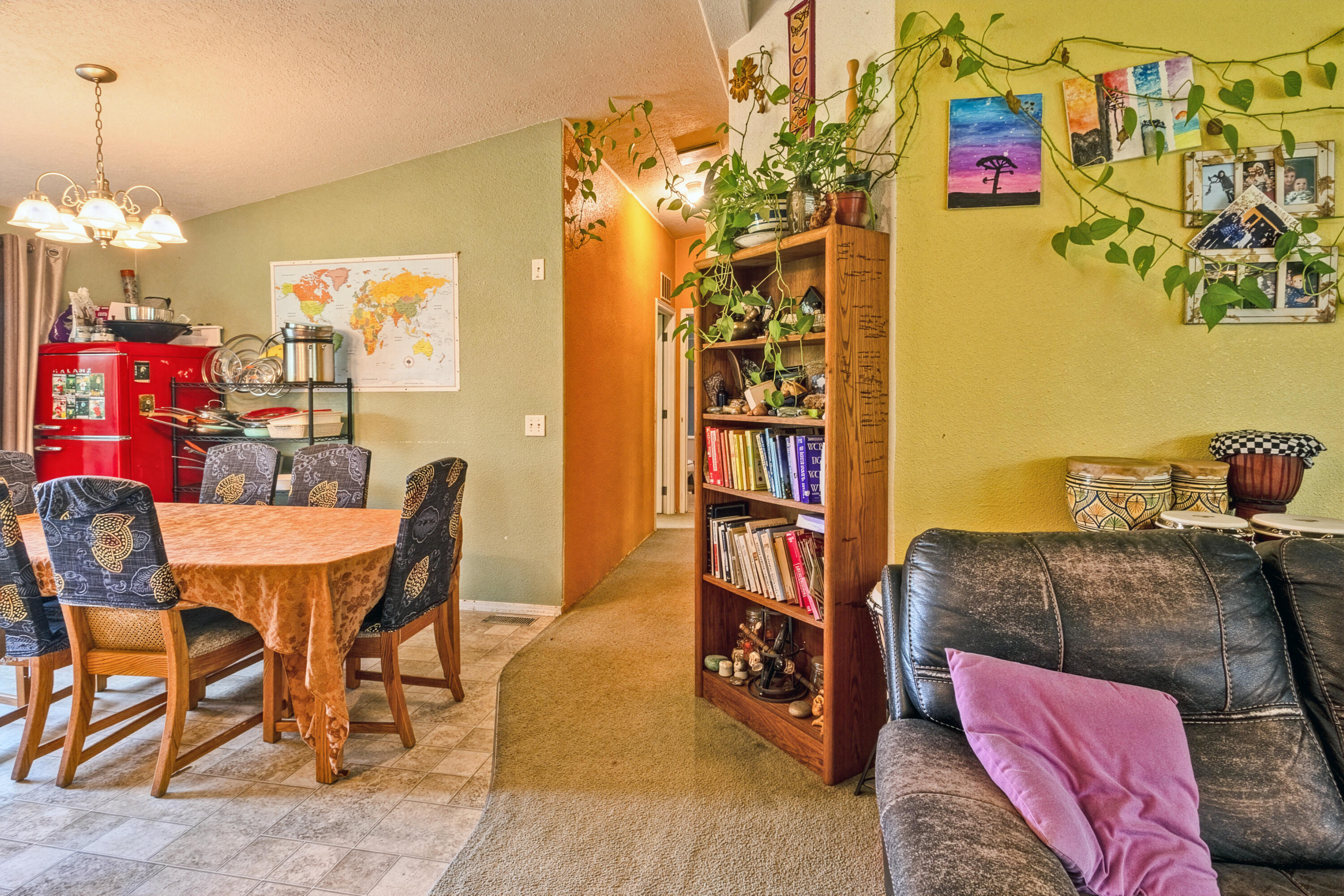 360 Lamont Way Cave Junction, OR 97523 - Photo 13 of 31