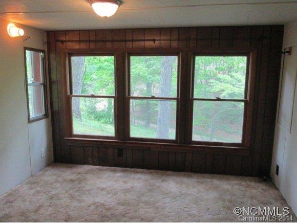 2 Charlie Riddle Lane Swannanoa, NC 28778 - Photo 16 of 24 Gallery Image 16