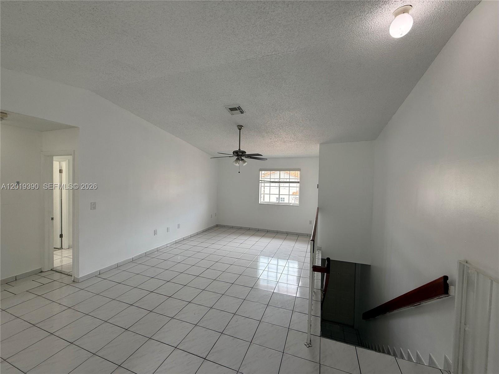 10101 West Okeechobee Road, Unit 9202 Hialeah Gardens, FL 33016 - Photo 12 of 32