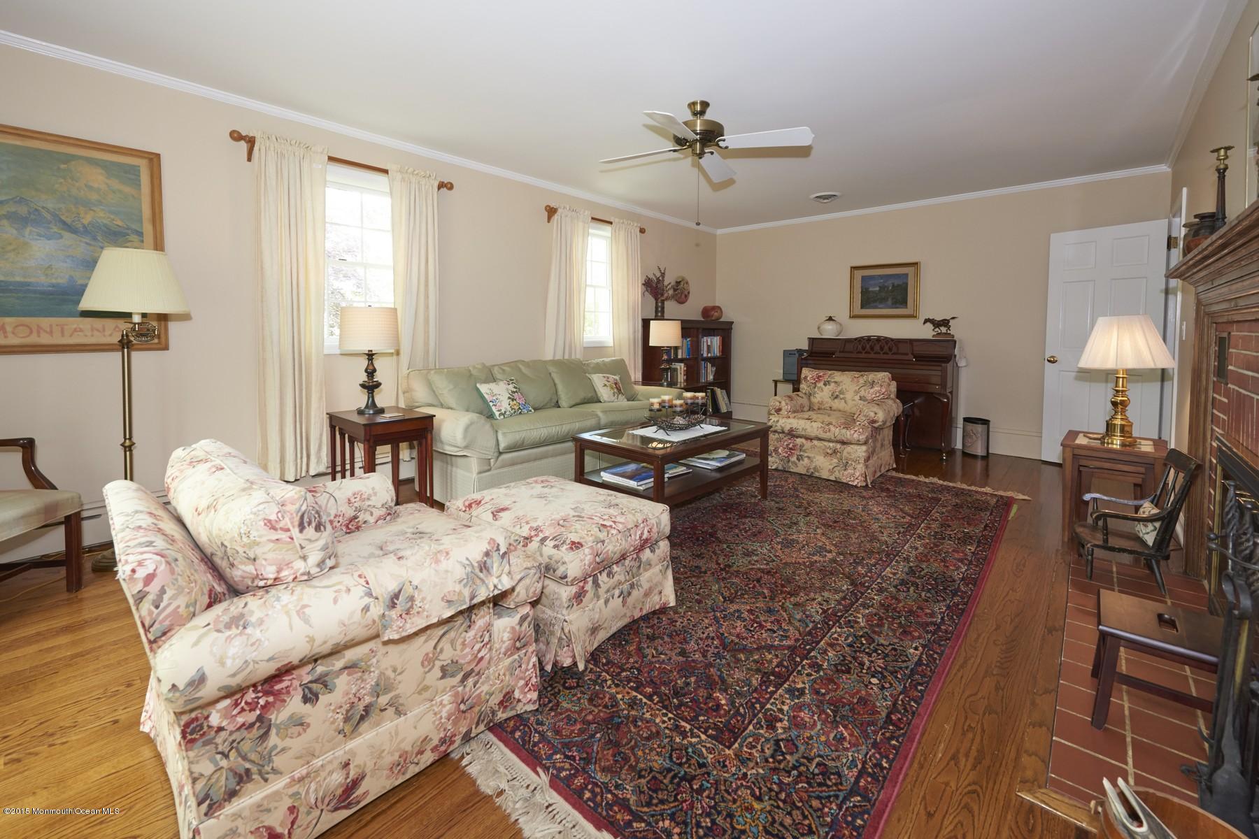 150 Bowne Road Middletown, NJ 07716 - Photo 7 of 20 a living room with furniture