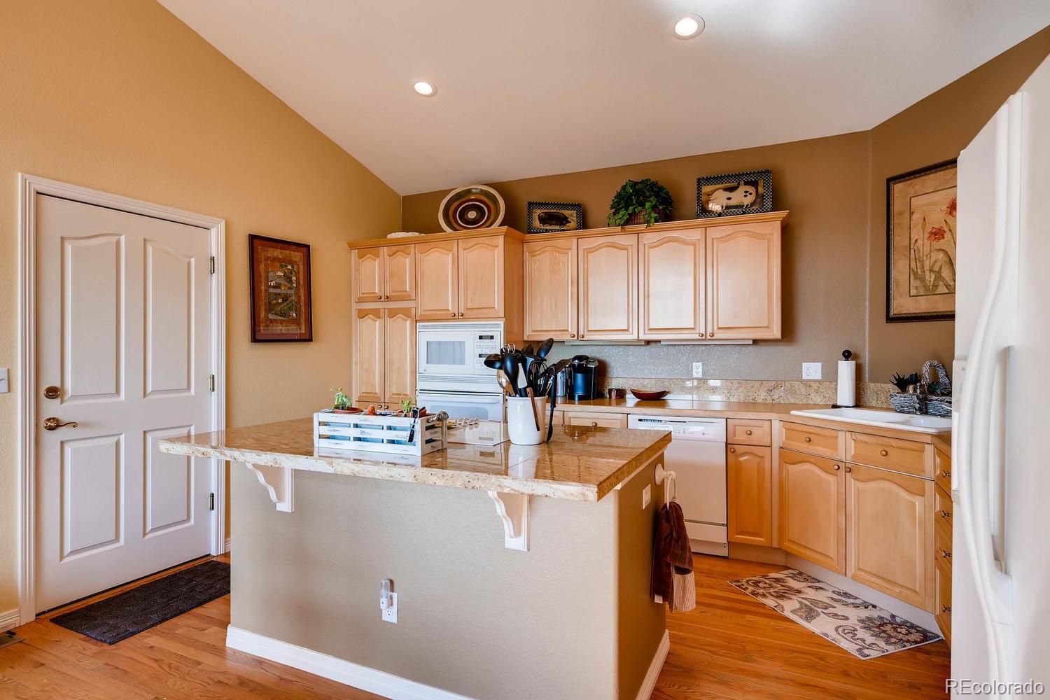 9880 Firestone Circle Lone Tree, CO 80124 - Photo 5 of 23