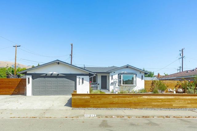 $2,400,000 | 44802 Parkmeadow Drive, Fremont, CA 94539
