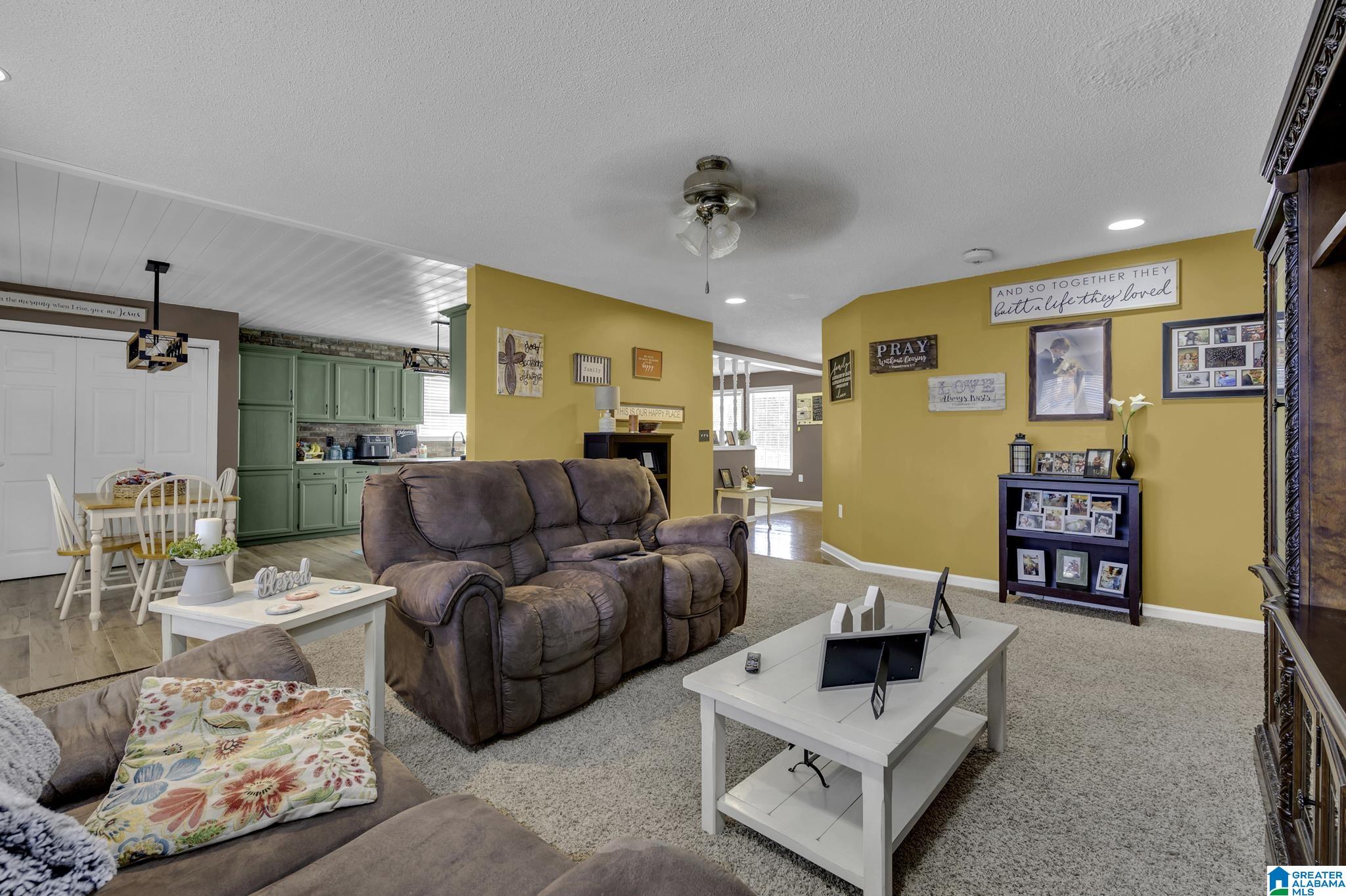 631 Kennedy Road Gardendale, AL 35071 - Photo 9 of 37