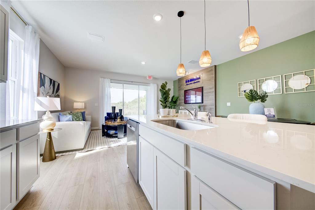 12723 Iris Blossom Road Sarasota, FL 34238 - Photo 5 of 24