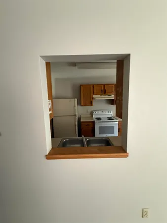 $1,250 | 601 West Blackhawk Drive, Unit 1, Fort Atkinson, WI 53538