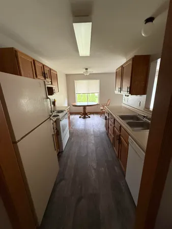 $1,250 | 601 West Blackhawk Drive, Unit 1, Fort Atkinson, WI 53538