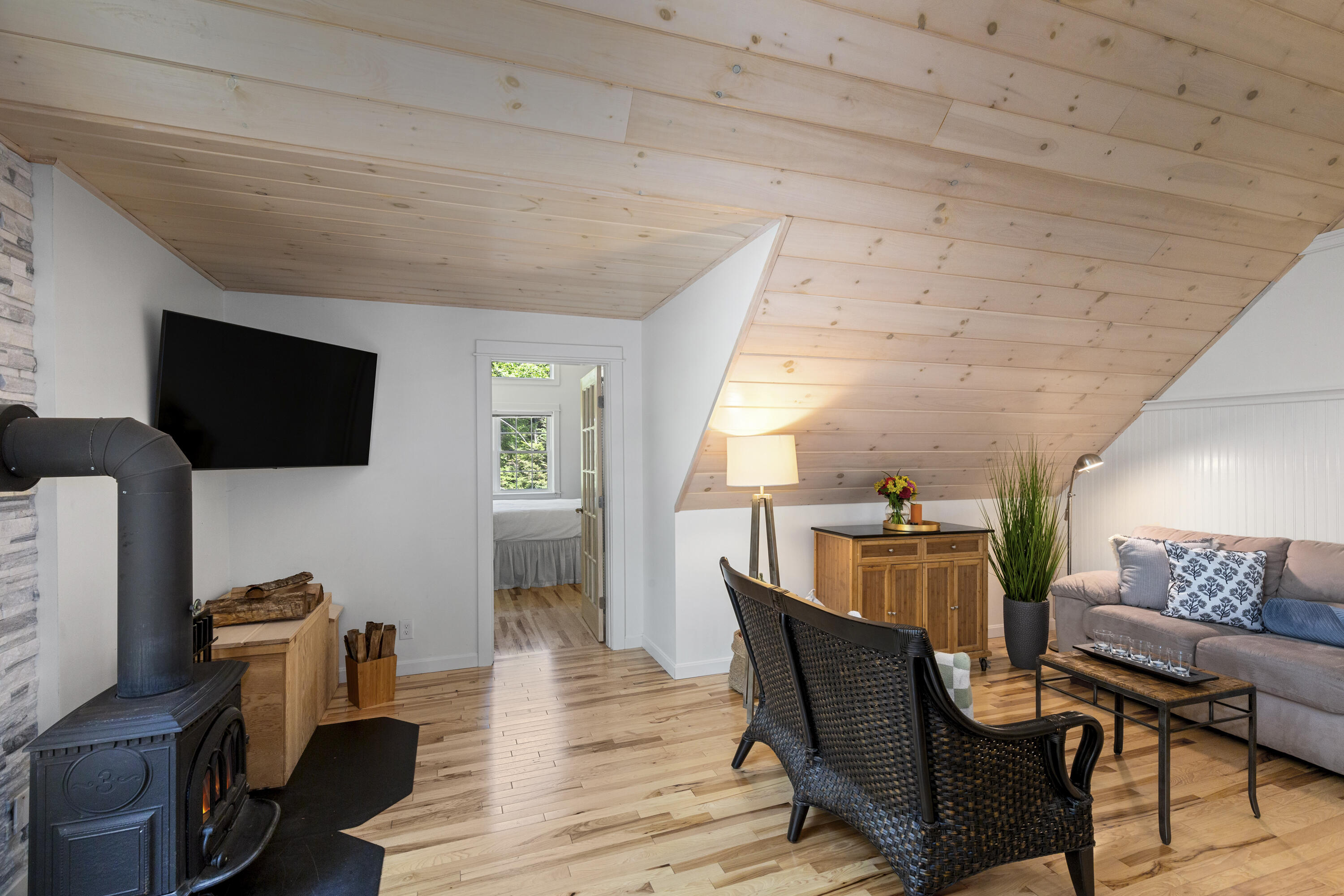 94 Marsh Road Bass Harbor, ME 04653 - Photo 10 of 48 21-94MarshRd-BassHarbor-KS