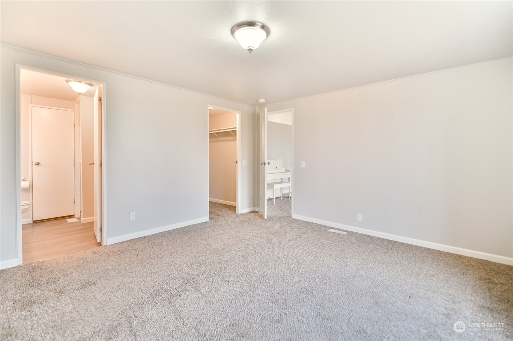 4898 Stratford Road Northeast Moses Lake, WA 98837 - Photo 24 of 40 Gallery Image 24