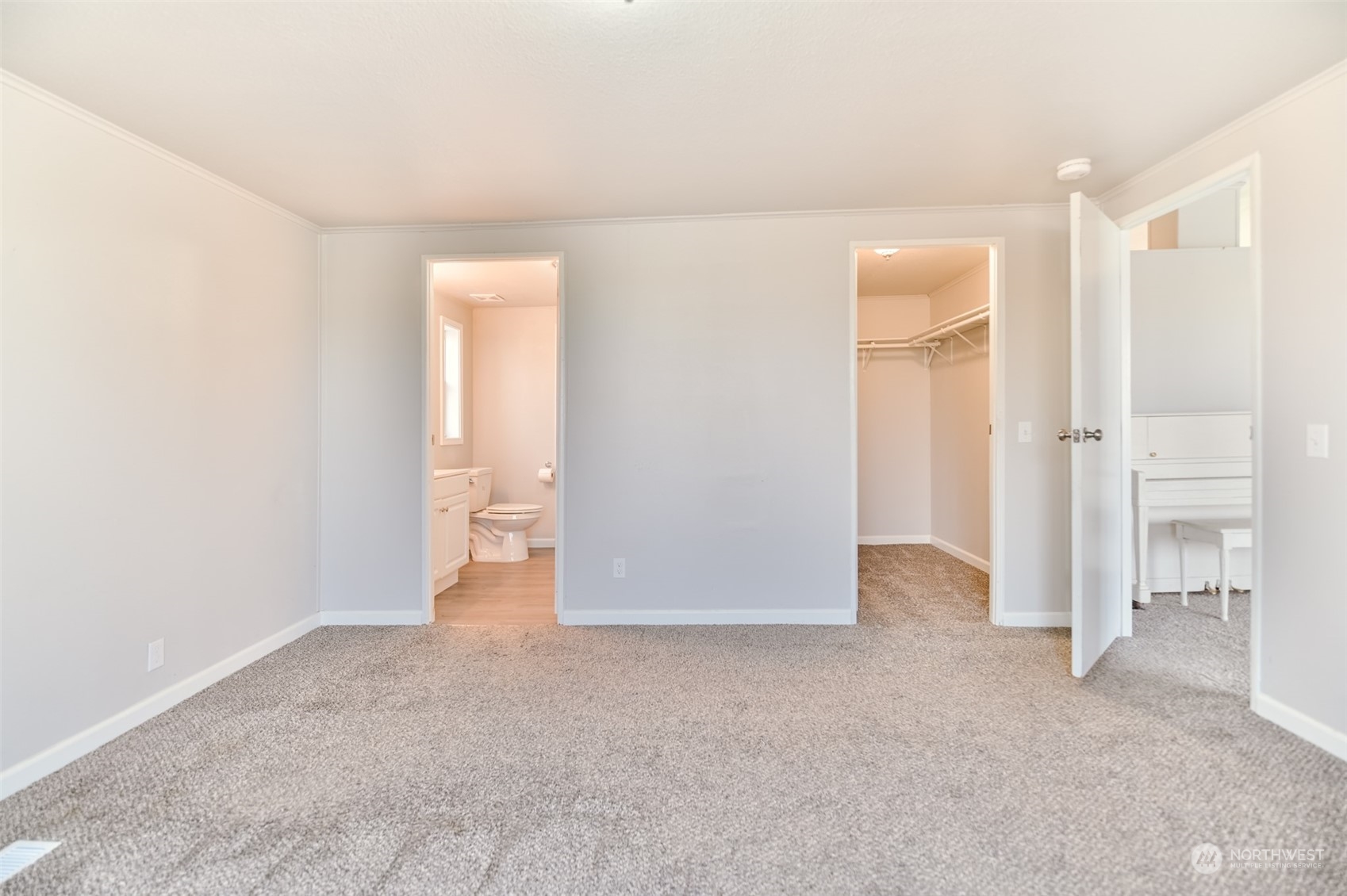 4898 Stratford Road Northeast Moses Lake, WA 98837 - Photo 25 of 40 Gallery Image 25