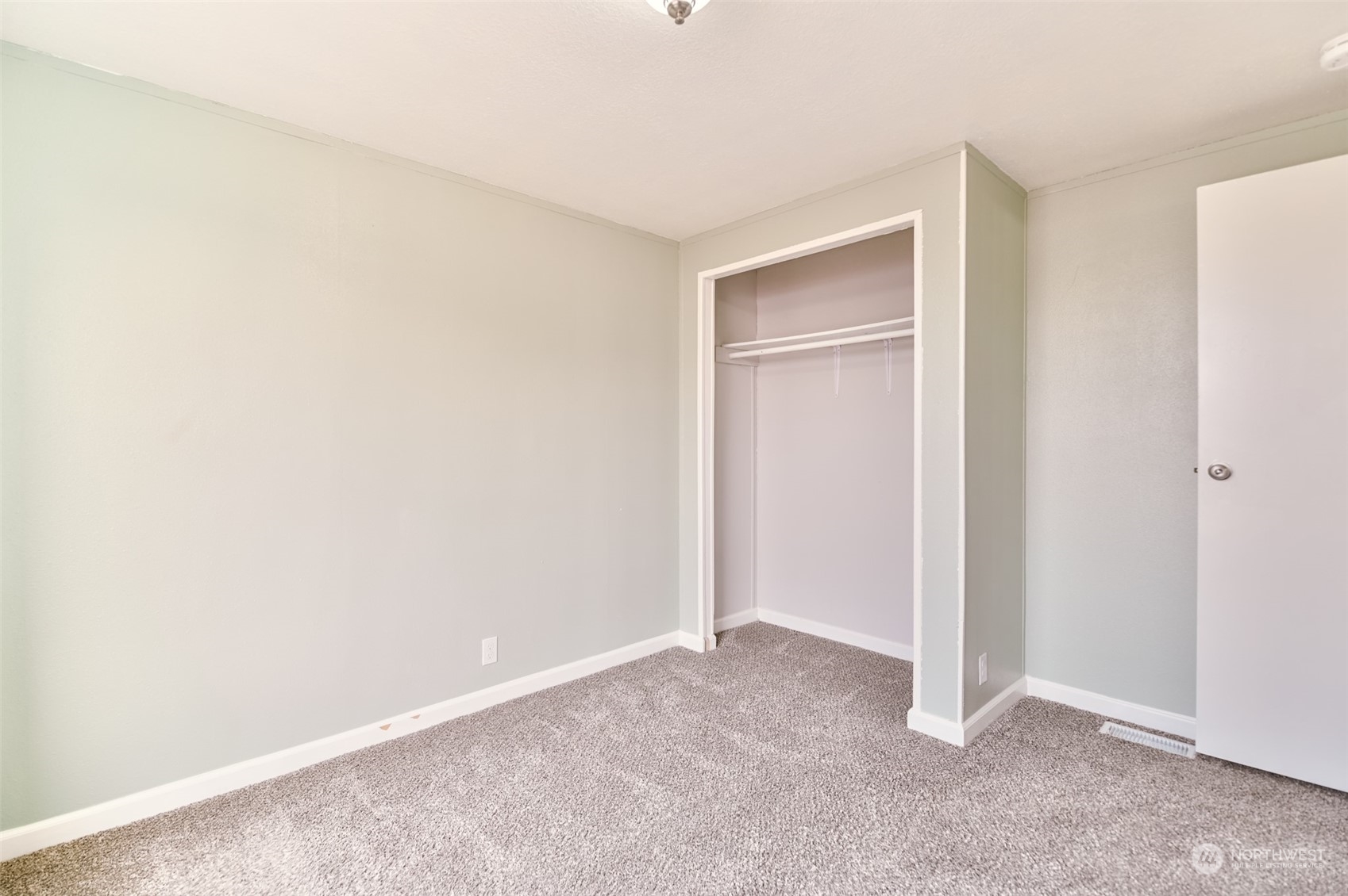 4898 Stratford Road Northeast Moses Lake, WA 98837 - Photo 31 of 40 Gallery Image 31