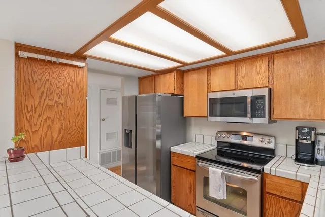 $675,000 | 4055 Eagle Street, Unit 102, San Diego, CA 92103