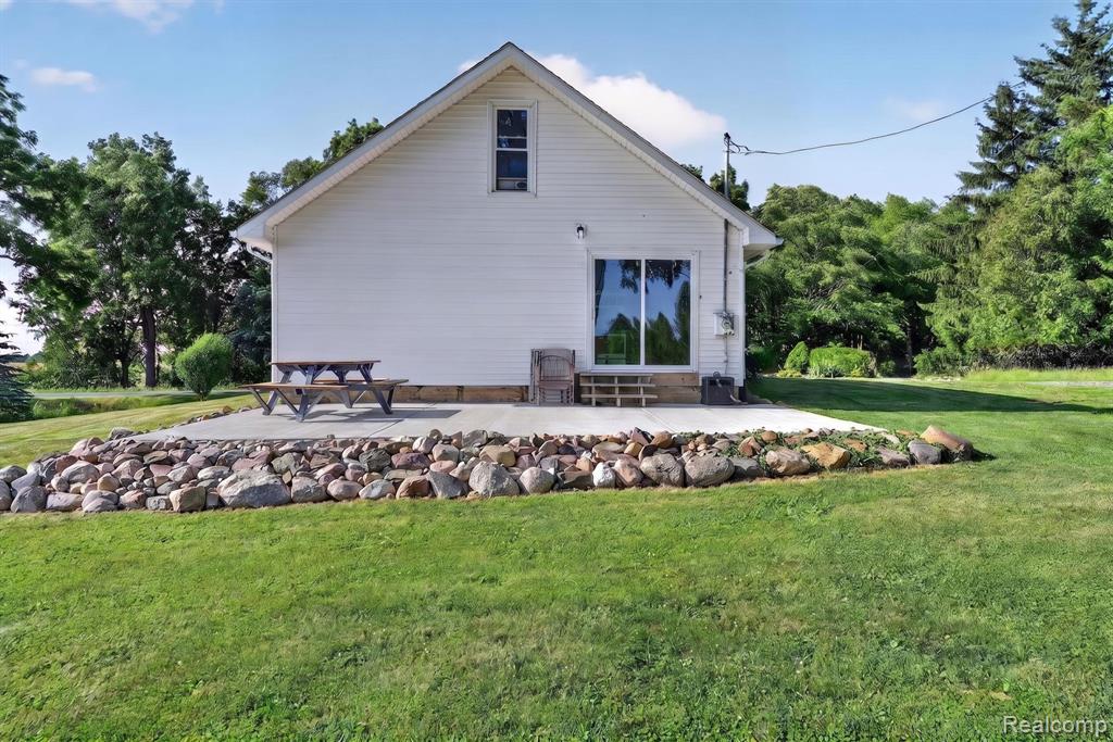 3658 Newburg Road Durand, MI 48429 - Photo 38 of 56