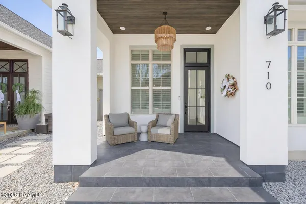 $649,900 | 710 Harbor Road, Youngsville, LA 70592