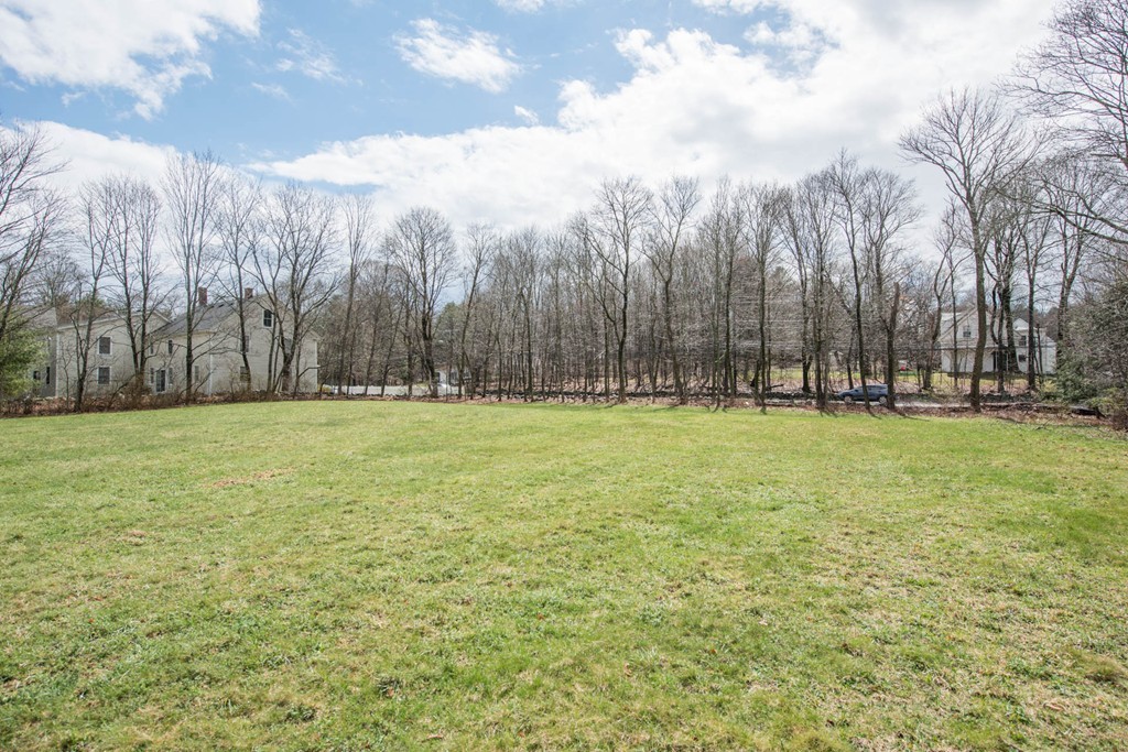 819 Boston Post Road Weston, MA 02493 - Photo 8 of 11