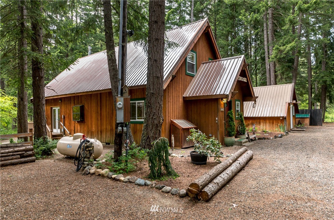 31 Rally Way Easton, WA 98925 - Photo 2 of 24 Gallery Image 2