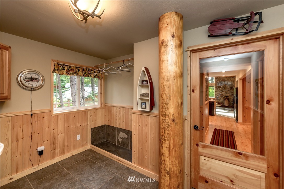 31 Rally Way Easton, WA 98925 - Photo 12 of 24 Gallery Image 12