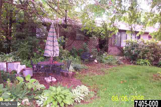 995 Bowers Bridge Road Manchester, PA 17345 - Photo 1 of 1 Gallery Image 1